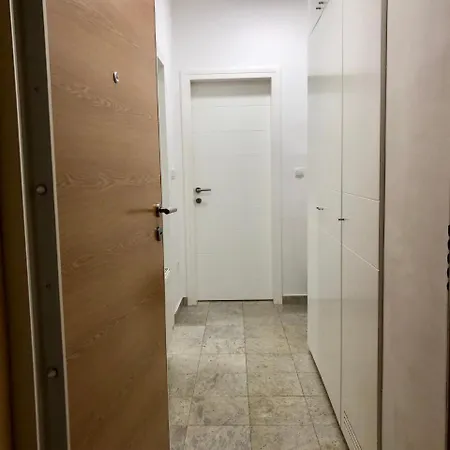 Kadic Apartment *